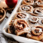 apple pie cinnamon rolls