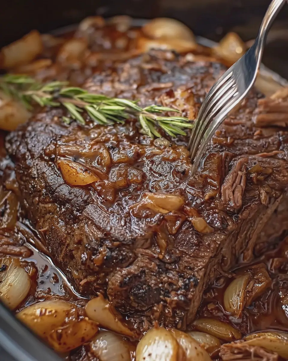 Slow Cooker Garlic Onion Beef Roast: Easy Comfort Food Delight