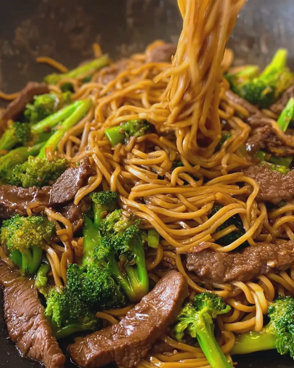 Beef and Broccoli Lo Mein: Easy, Delicious Comfort Food at Home